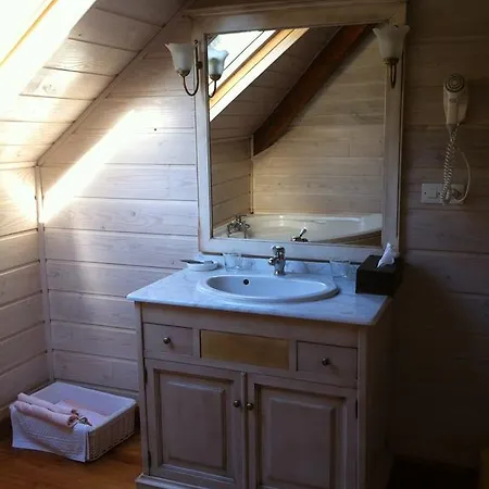 Chambres D'hotes Moulin Saint-jean 招待所 *